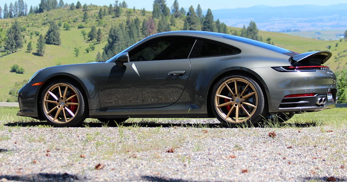 2020 Porsche 911 Carrera 4S